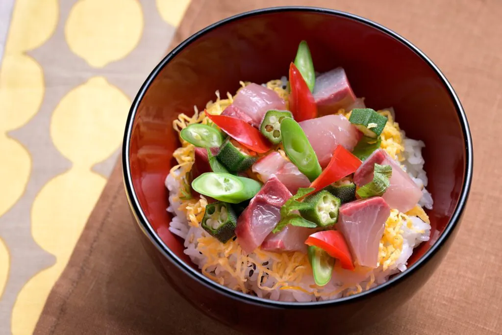 ぶりと卵のちらし寿司