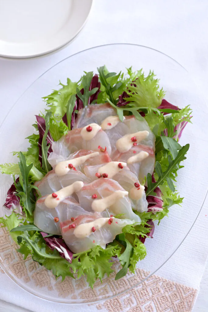 たいとアンチョビのお刺身サラダ