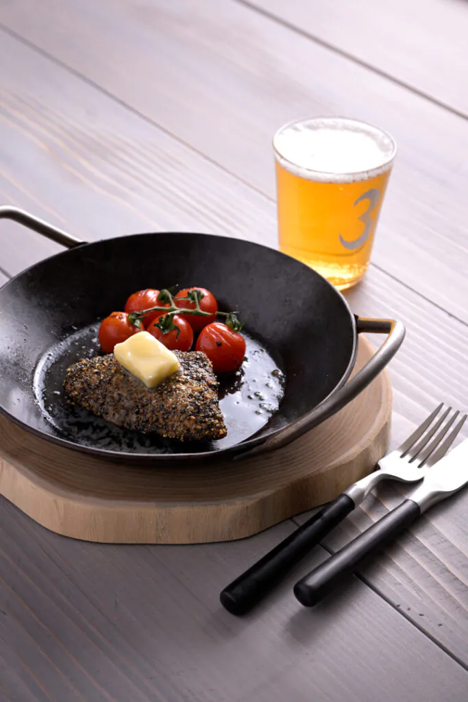 ぶりのペッパーステーキ